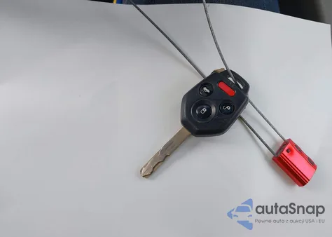 2010 Subaru Outback 2.5I Premium z USA, uszkodzony, nr VIN 4S4BRBCC3A3321543